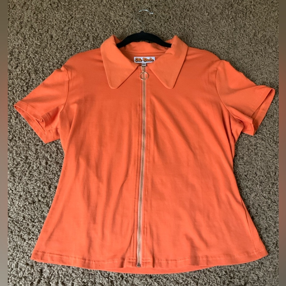 NWOT~The Chain Designs Orange 1970’s Inspired Jagger Top, Full Zip, Retro